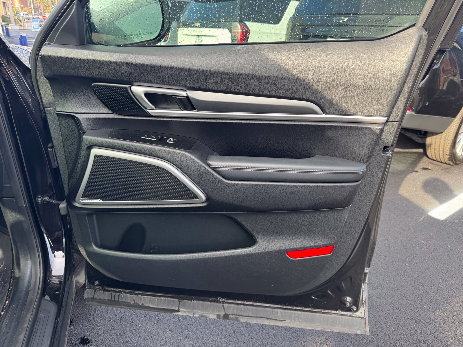 Used 2021 Kia Telluride S FWD image 33