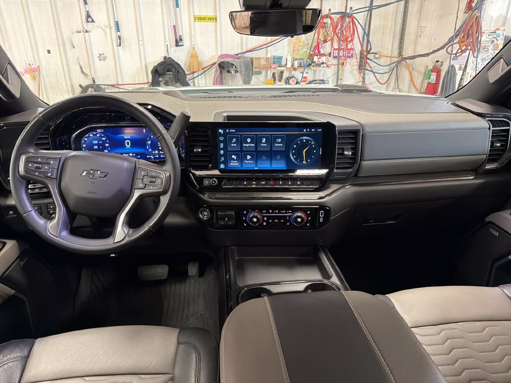 Used 2025 Chevrolet Silverado 2500 ZR2 w/ ZR2 Bison Edition AWD/4WD image 18
