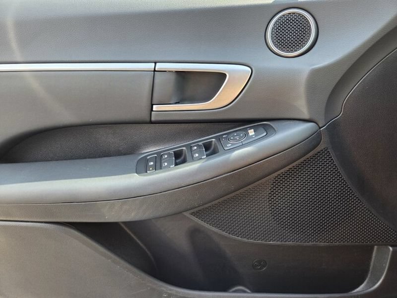 Used 2024 Hyundai Sonata SEL w/ Convenience Package FWD image 27