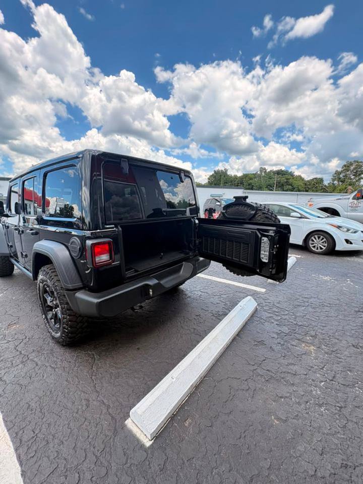 Used 2021 Jeep Wrangler Unlimited Sport AWD/4WD image 10