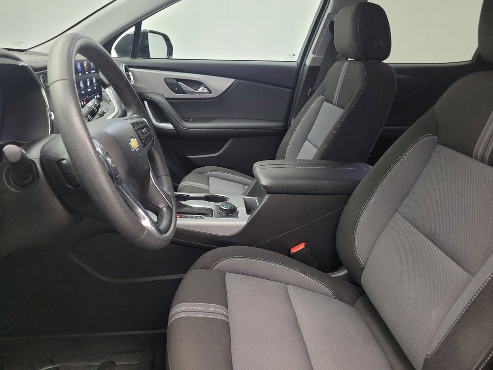 Used 2024 Chevrolet Blazer LT w/ Convenience Package FWD image 17