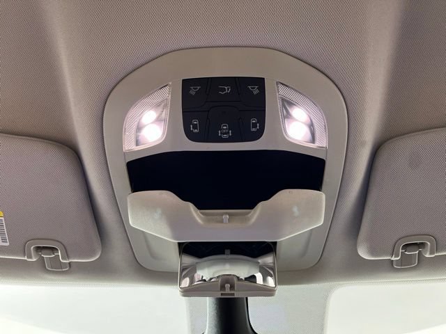 Used 2024 Chrysler Pacifica Touring-L FWD image 37