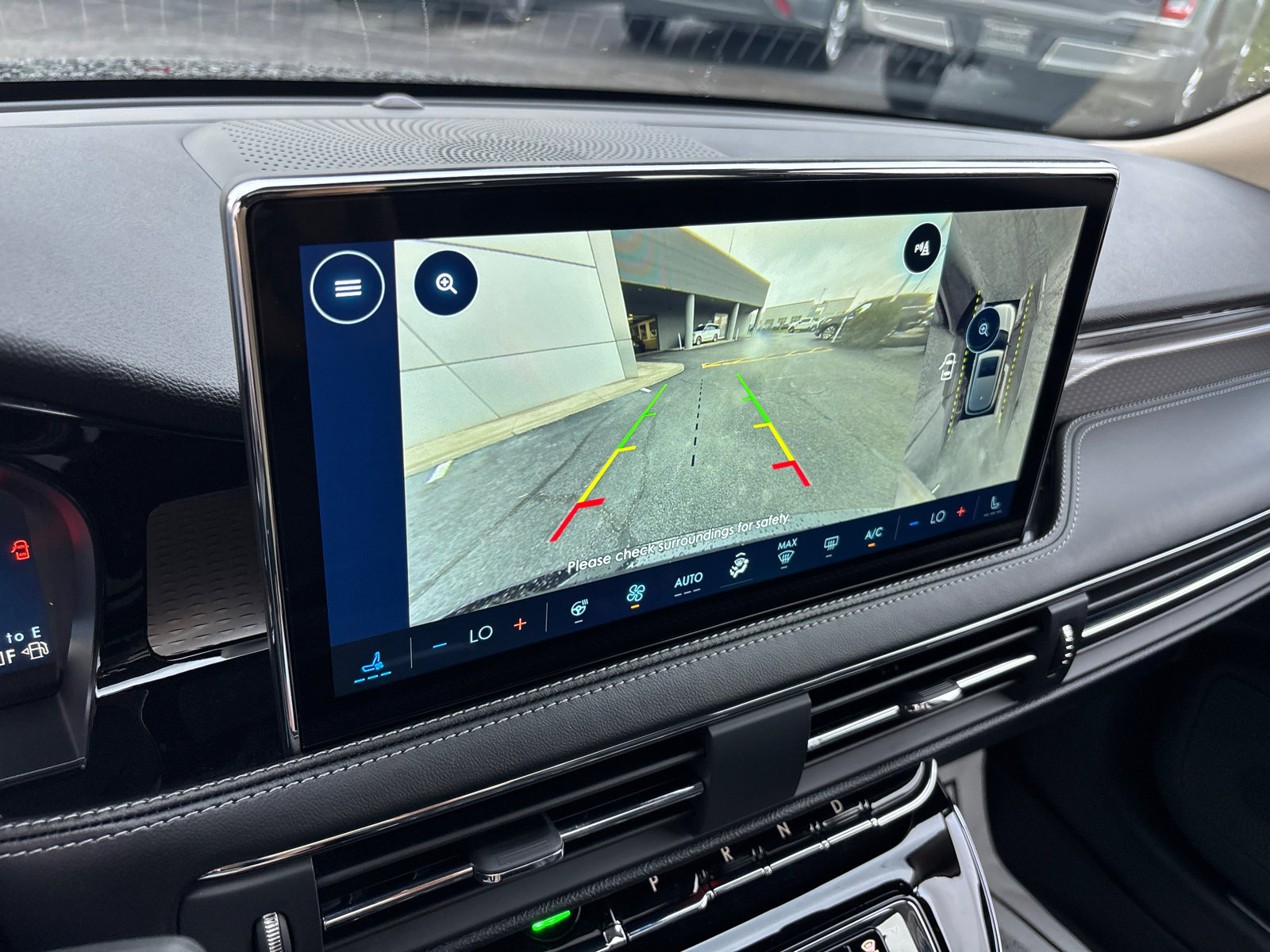 New 2025 Lincoln Corsair Reserve image 20