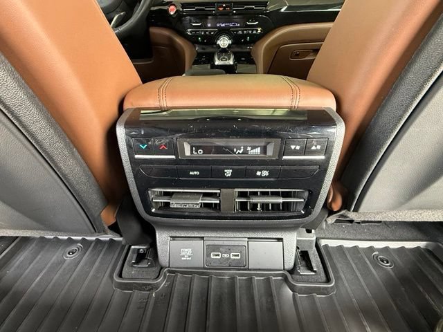 Used 2023 Acura MDX w/ Technology Package FWD image 20