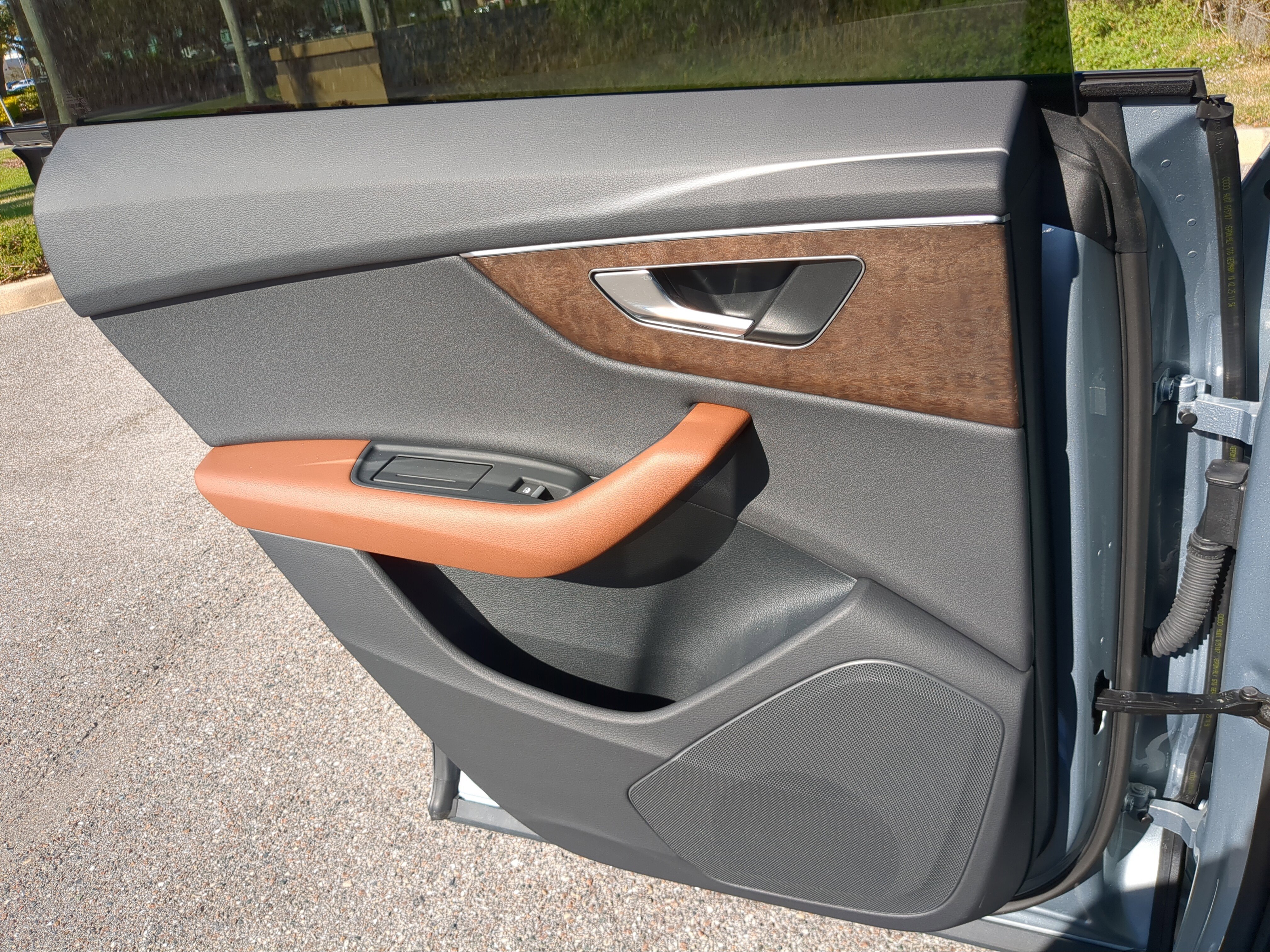 Certified 2025 Audi Q8 Premium w/ Black Optic Package image 17