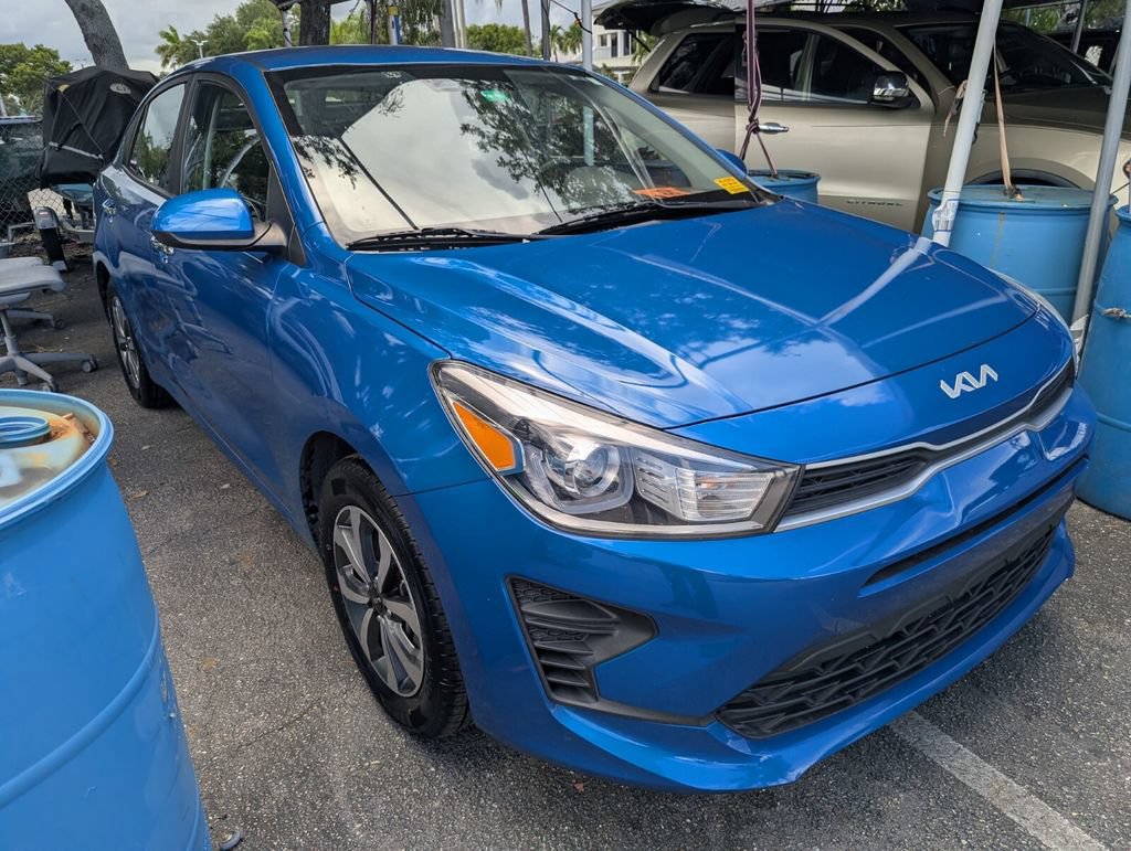 Used 2023 Kia Rio S w/ Technology Package FWD image 2