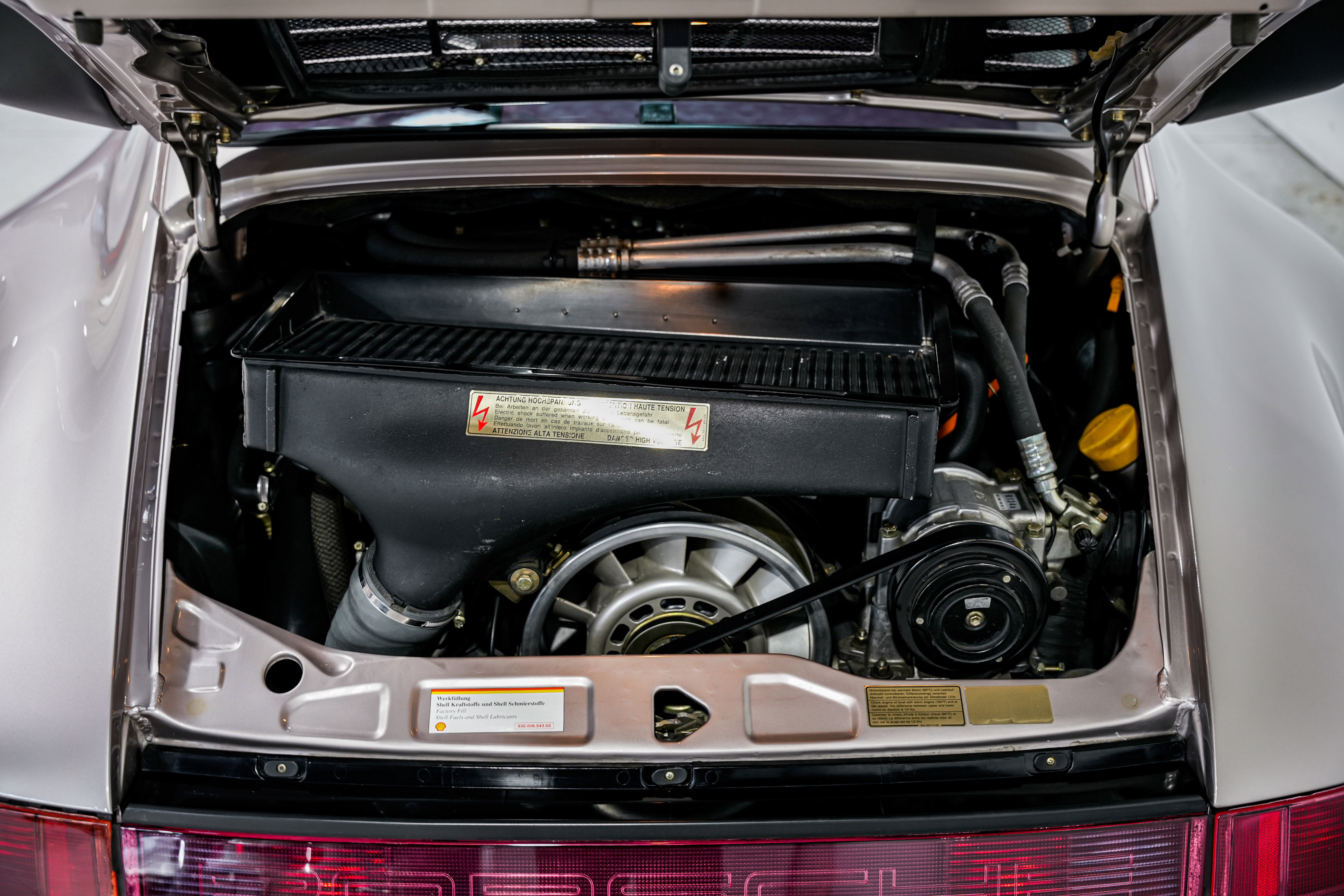Used 1994 Porsche 911 Turbo RWD image 47
