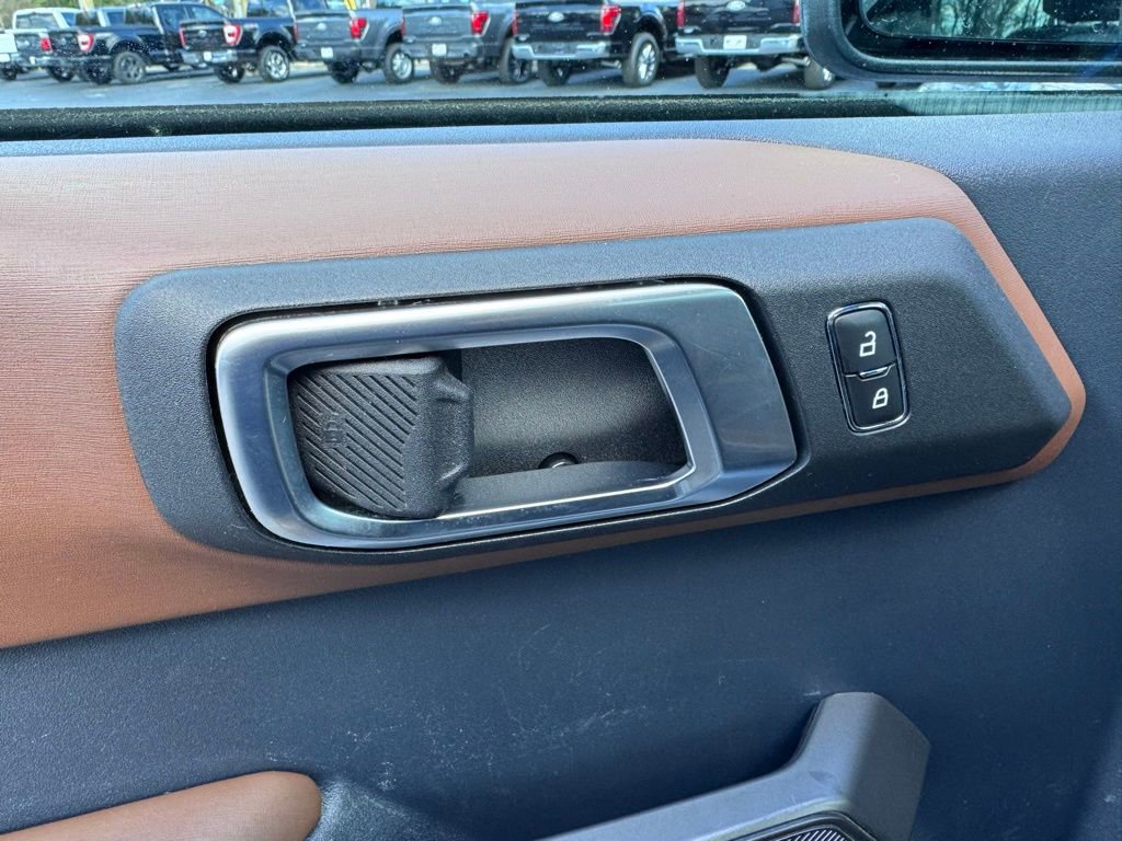 Used 2023 Ford Bronco Outer Banks image 25