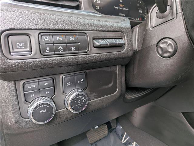 Used 2023 GMC Yukon Denali image 16