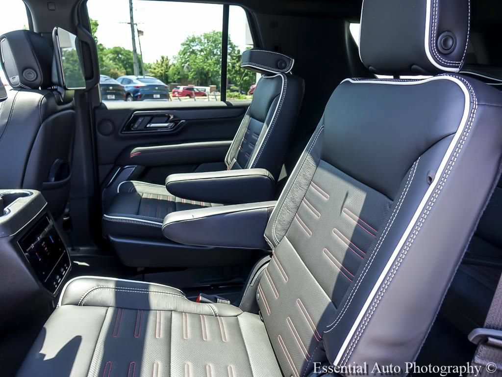 Certified 2026 GMC Yukon AT4 Ultimate AWD/4WD image 15