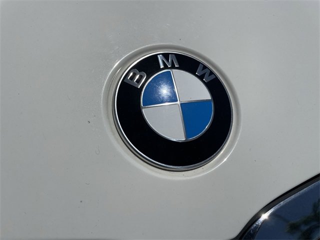 Used 2022 BMW 330i Sedan w/ Driving Assistance Package image 32