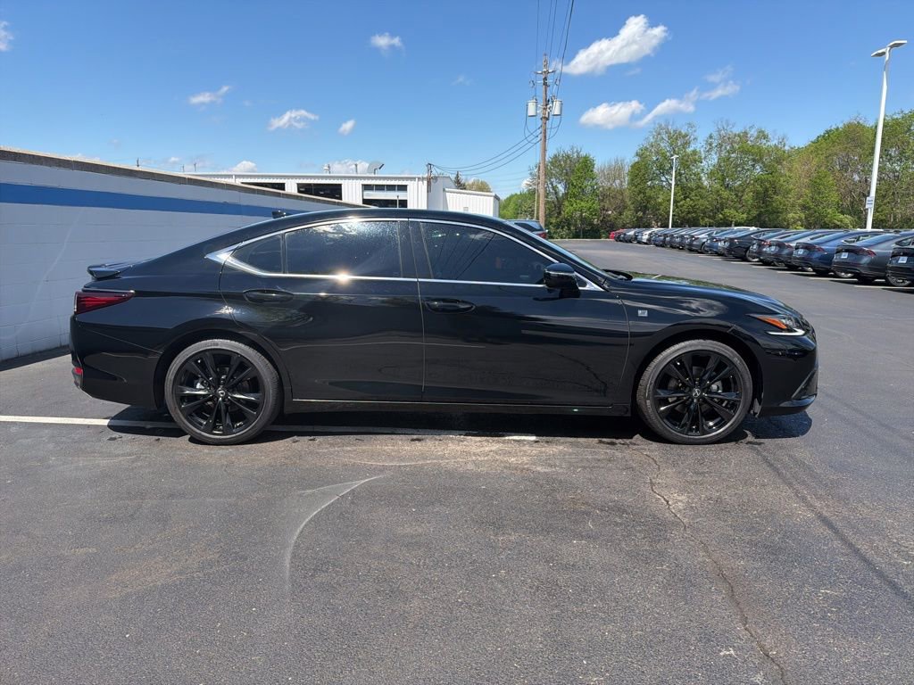 Used 2025 Lexus ES 300h F Sport w/ Accessory Package (Z1) FWD image 6