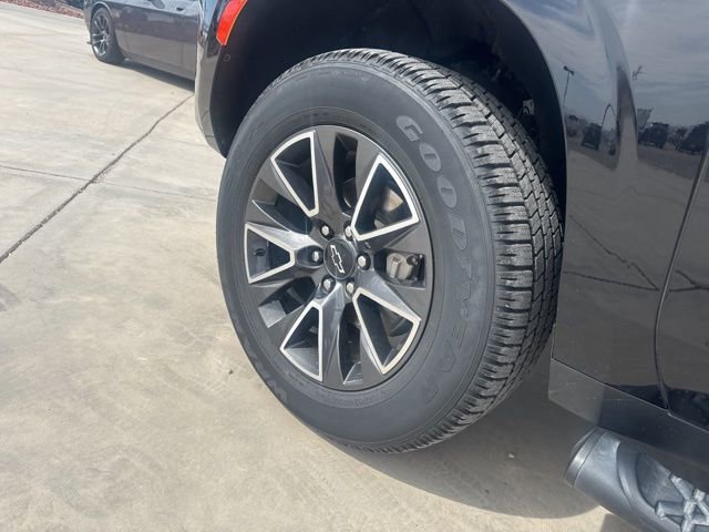 Used 2023 Chevrolet Tahoe Z71 AWD/4WD image 8