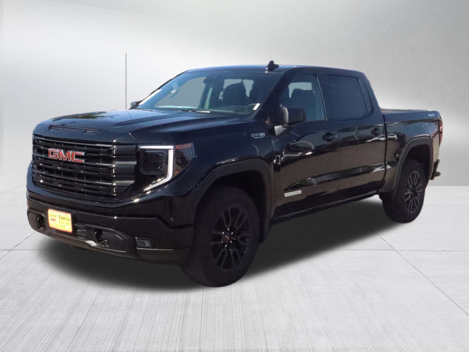 New 2026 GMC Sierra 1500 Elevation image 3