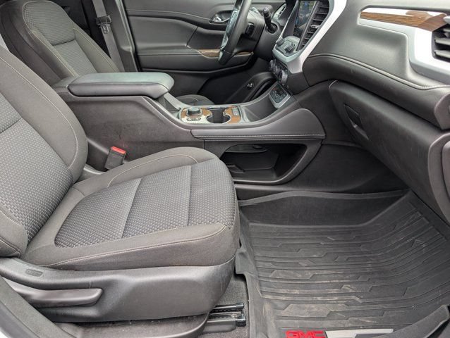 Used 2023 GMC Acadia SLE w/ Driver Convenience Package FWD image 28