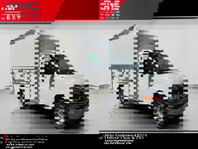 New 2026 GMC Savana 3500 w/ Power Convenience Package RWD image 1