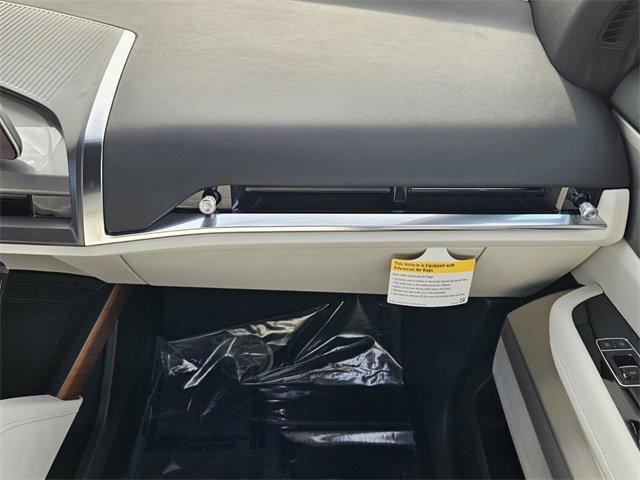 New 2026 Cadillac Vistiq Luxury image 20