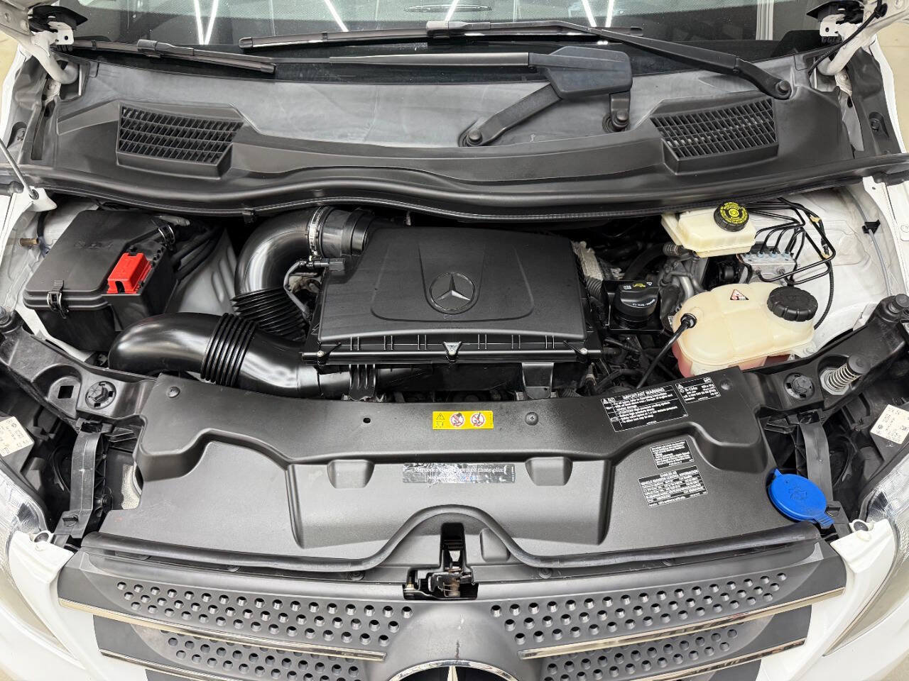 Used 2019 Mercedes-Benz Metris Passenger image 7