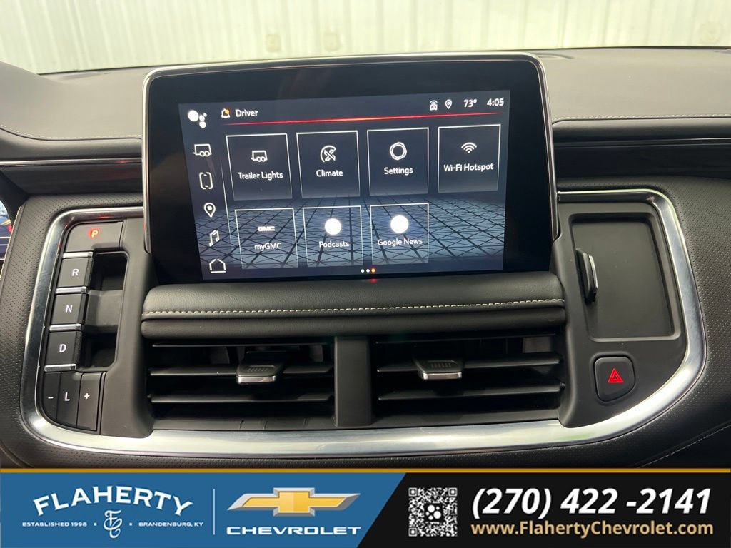 Used 2023 GMC Yukon XL SLT AWD/4WD image 30