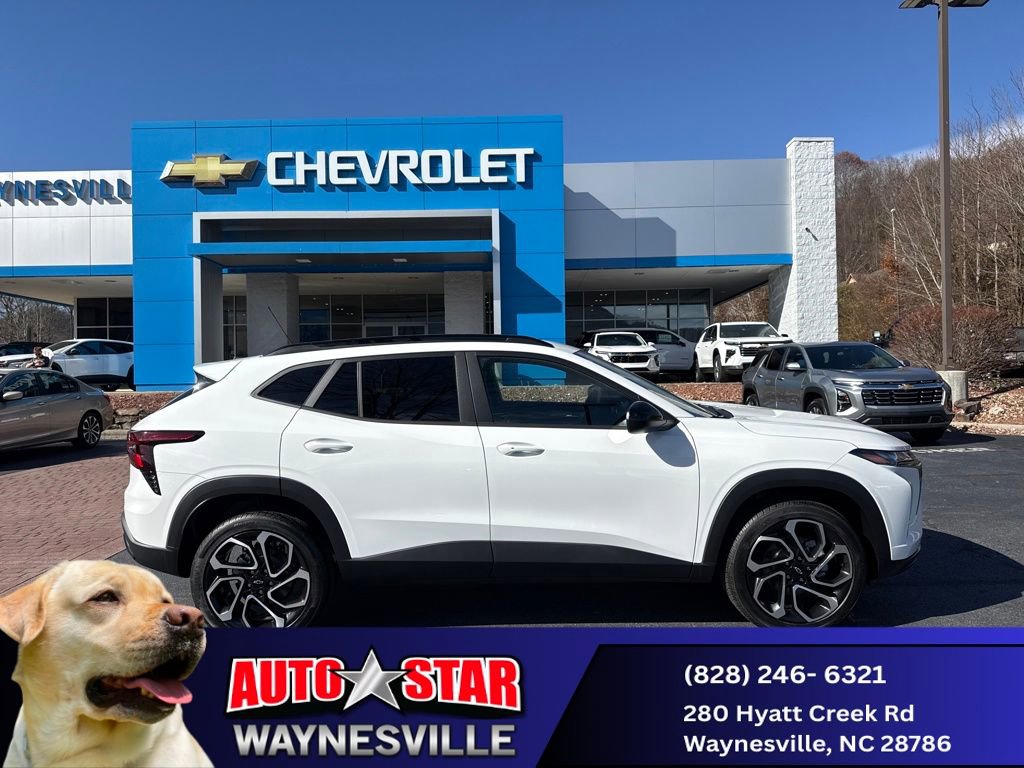 New 2025 Chevrolet Trax RS w/ Driver Confidence Package image 2