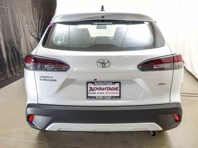 New 2026 Toyota Corolla Cross L image 6