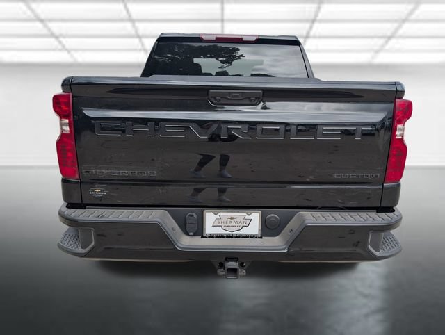 New 2026 Chevrolet Silverado 1500 Custom w/ LPO, Dark Essentials Package RWD image 24