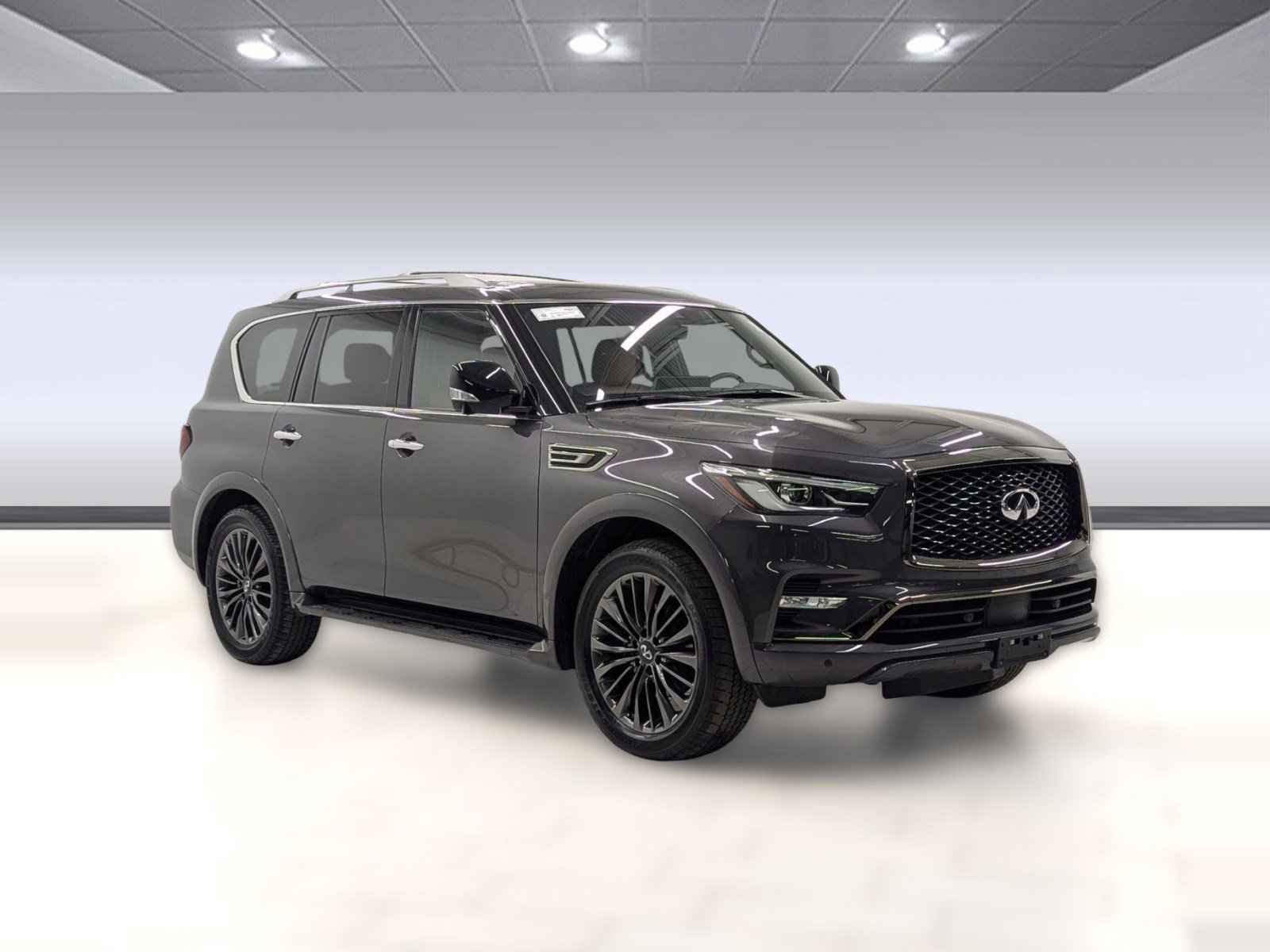Used 2024 INFINITI QX80 Sensory AWD/4WD image 6