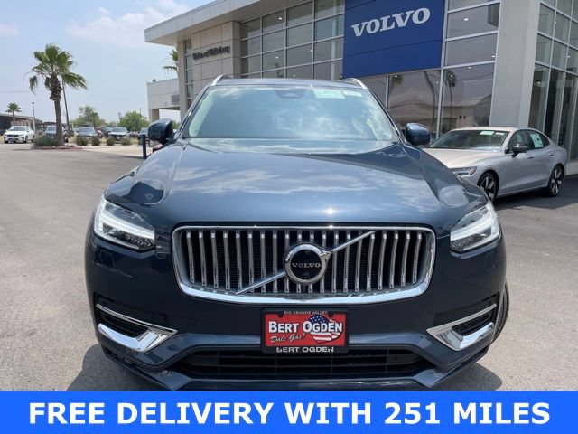 New 2024 Volvo XC90 B6 Plus w/ Protection Package AWD/4WD image 2