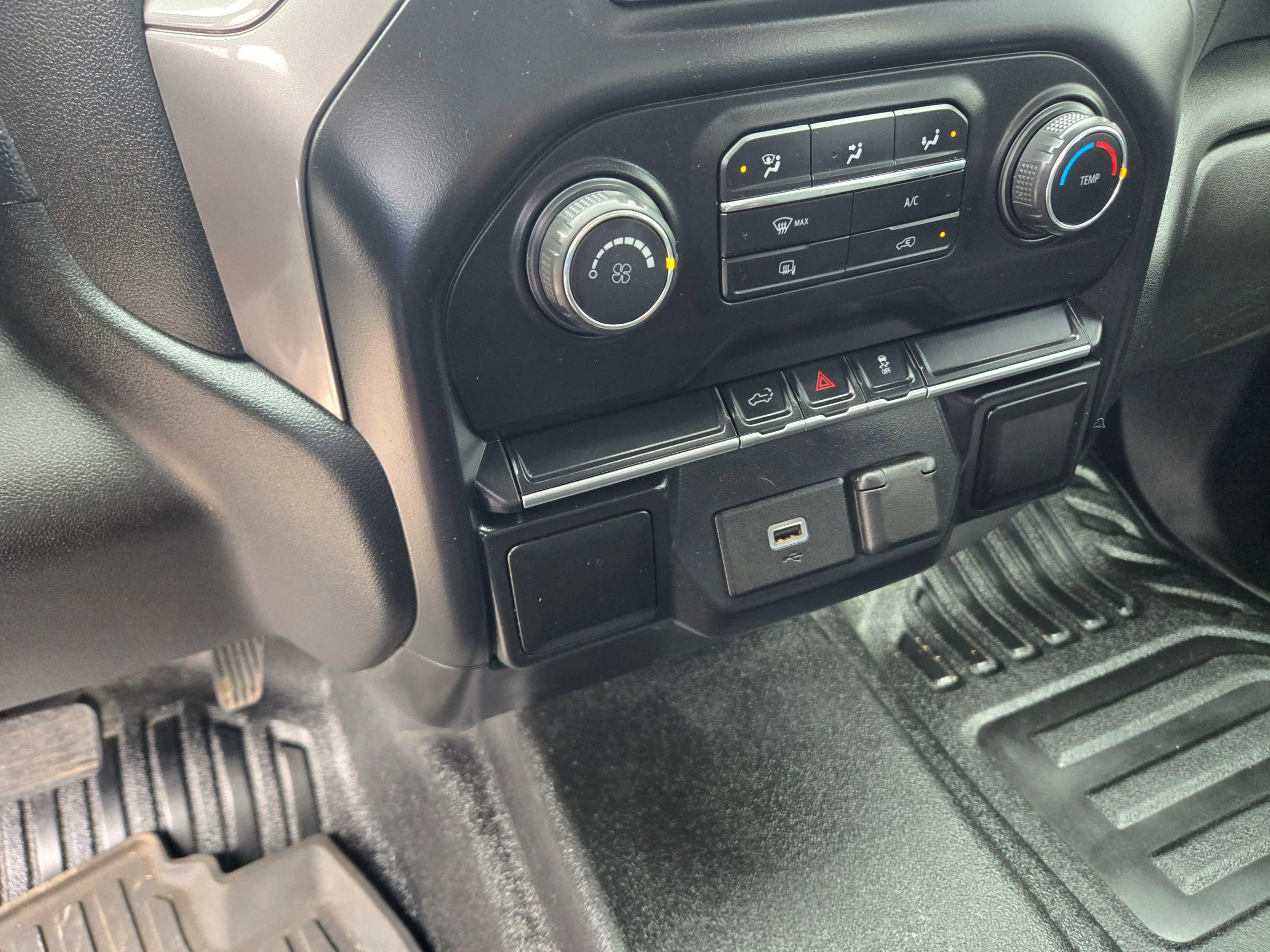 Used 2019 Chevrolet Silverado 1500 W/T w/ WT Fleet Convenience Package AWD/4WD image 40