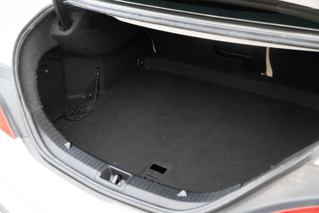 Used 2018 Mercedes-Benz CLA 250 image 17