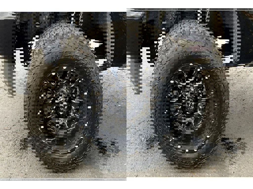 Used 2022 Ford F350 Limited image 10