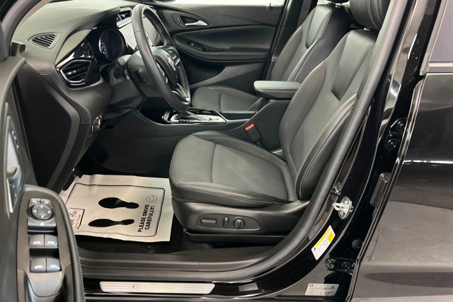 Used 2023 Buick Encore GX Select image 17