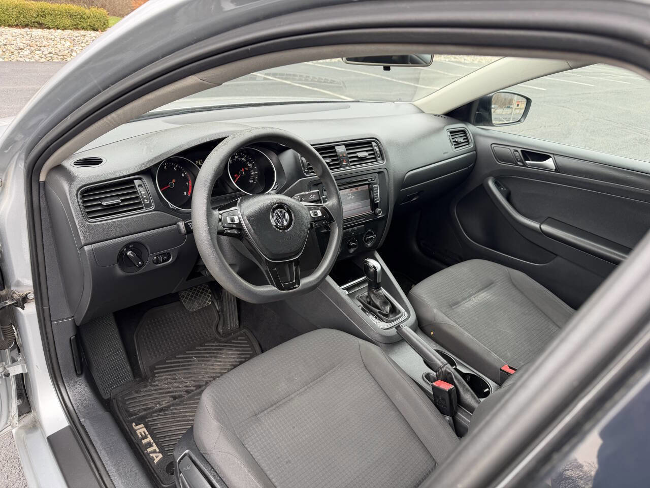 Used 2015 Volkswagen Jetta S w/ Welcome Package FWD image 9