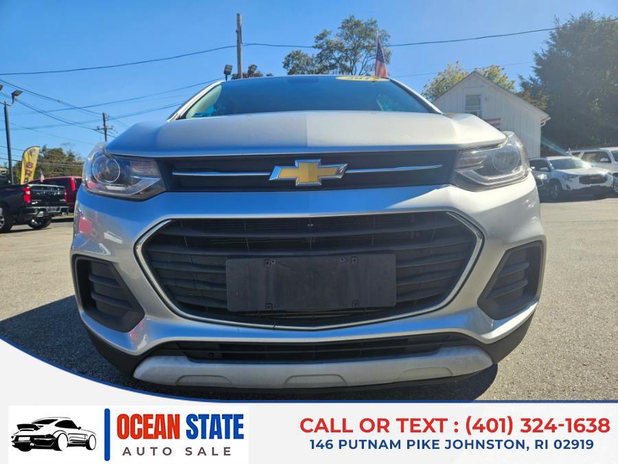 Used 2017 Chevrolet Trax LT w/ LT Convenience Package image 8