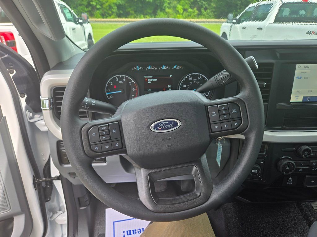 New 2026 Ford F350 XL w/ XL Off-Road Package AWD/4WD image 9