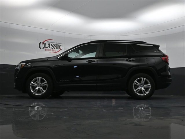 Used 2022 GMC Terrain SLE w/ Driver Convenience Package image 24