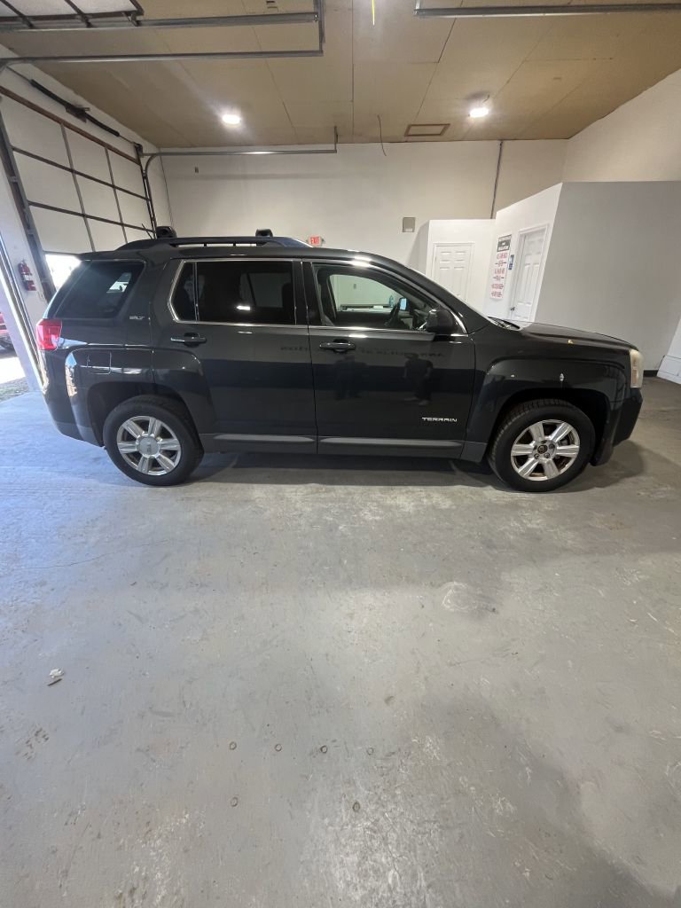 Used 2014 GMC Terrain SLT image 2