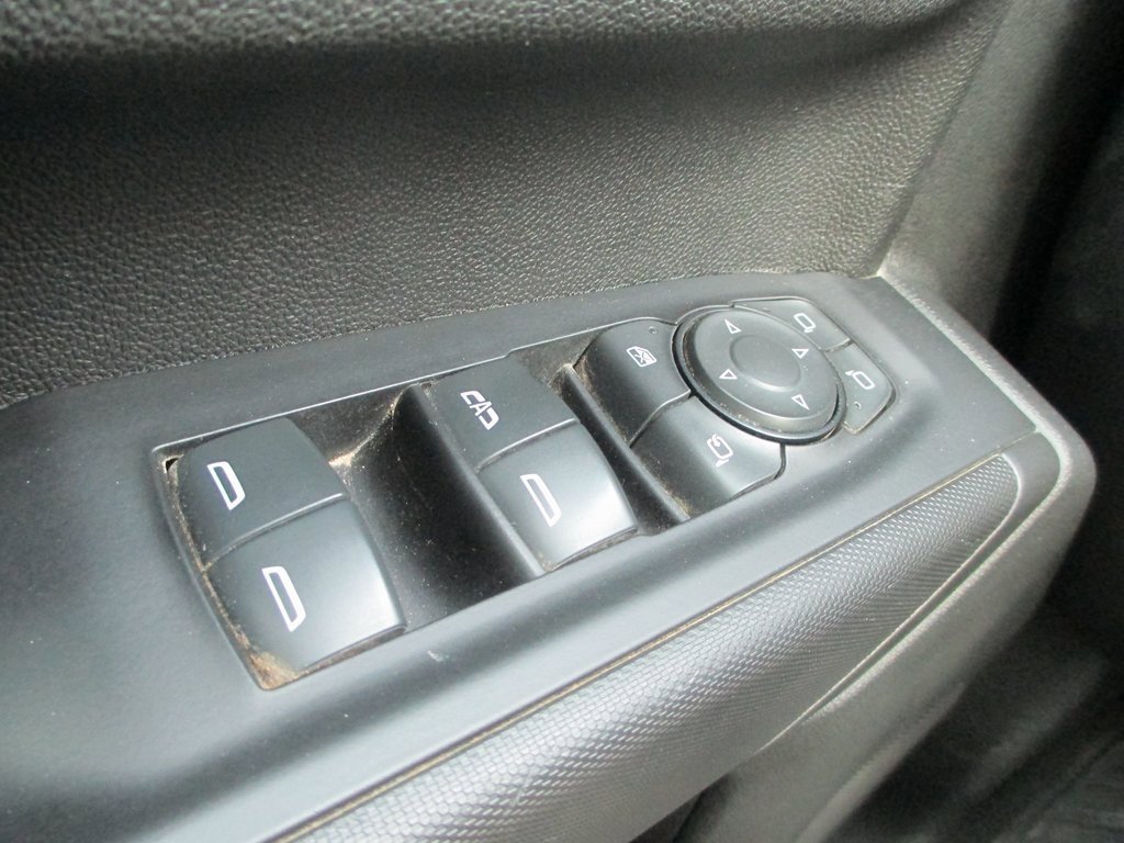 Certified 2022 Chevrolet Silverado 2500 Custom w/ Custom Value Package image 21