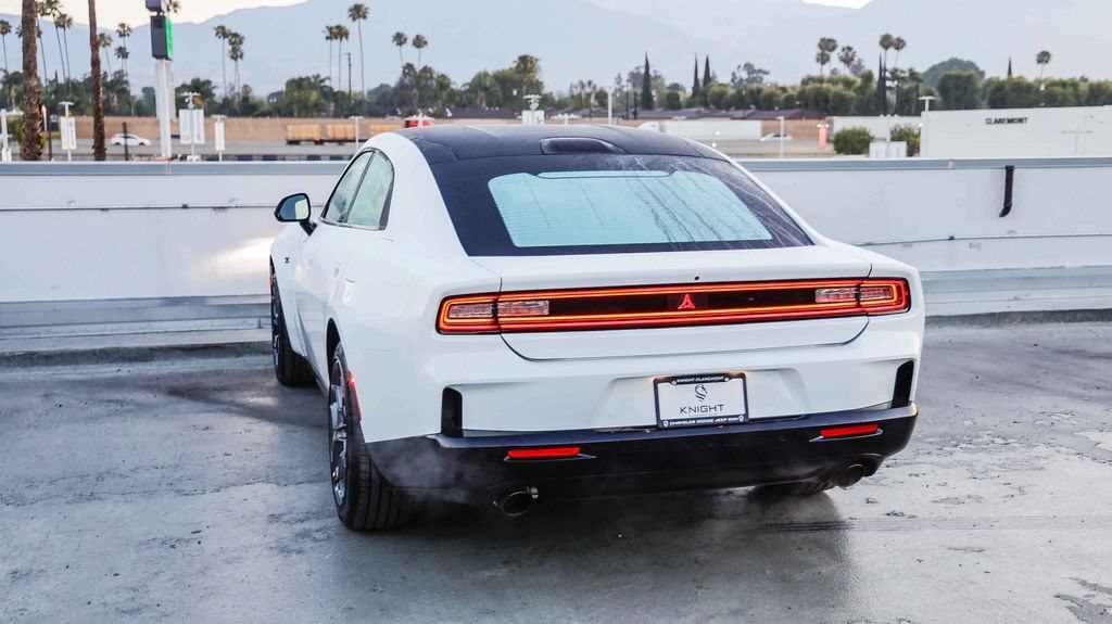 New 2026 Dodge Charger R/T w/ Blacktop Package AWD/4WD image 7