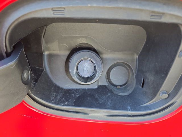 Used 2022 Chevrolet Silverado 1500 Custom image 10