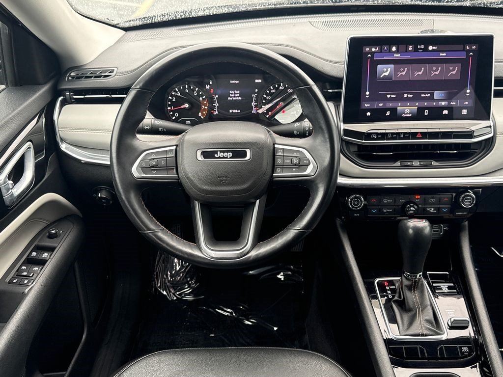 Used 2022 Jeep Compass Limited AWD/4WD image 17