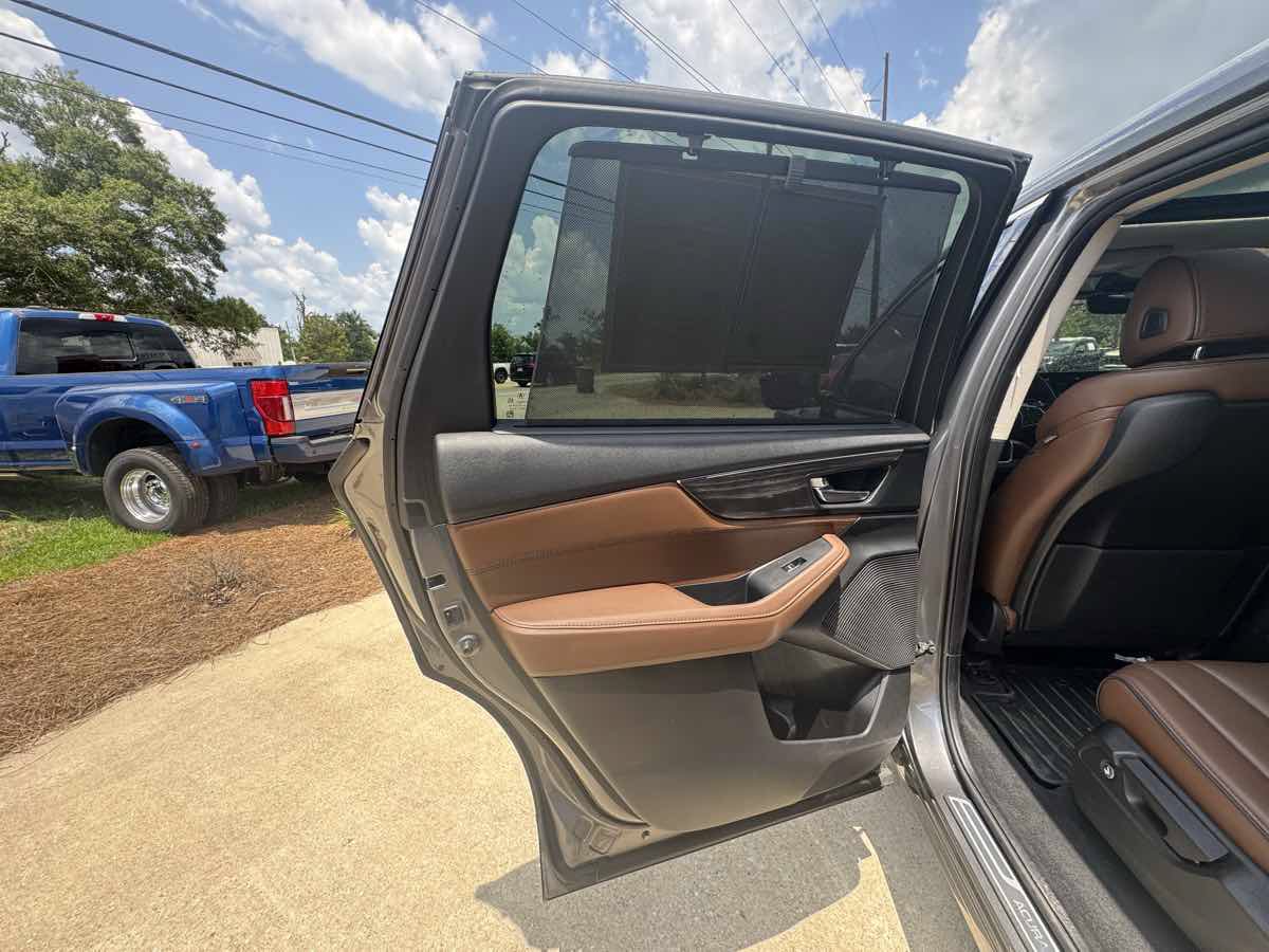 Used 2024 Acura MDX SH-AWD w/ Advance Package image 27