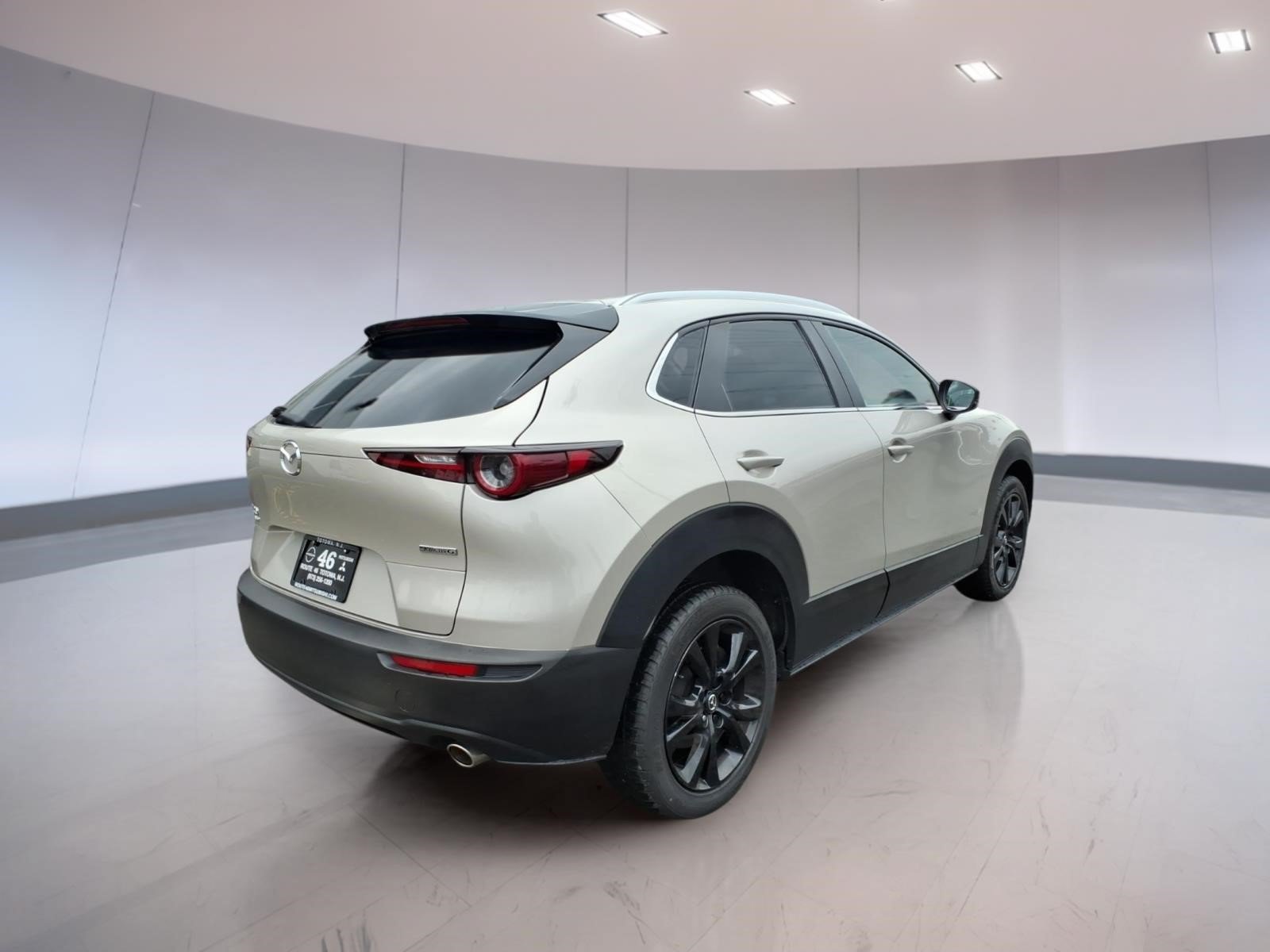 Used 2024 MAZDA CX-30 AWD 2.5 S w/ Select Sport Pkg image 4