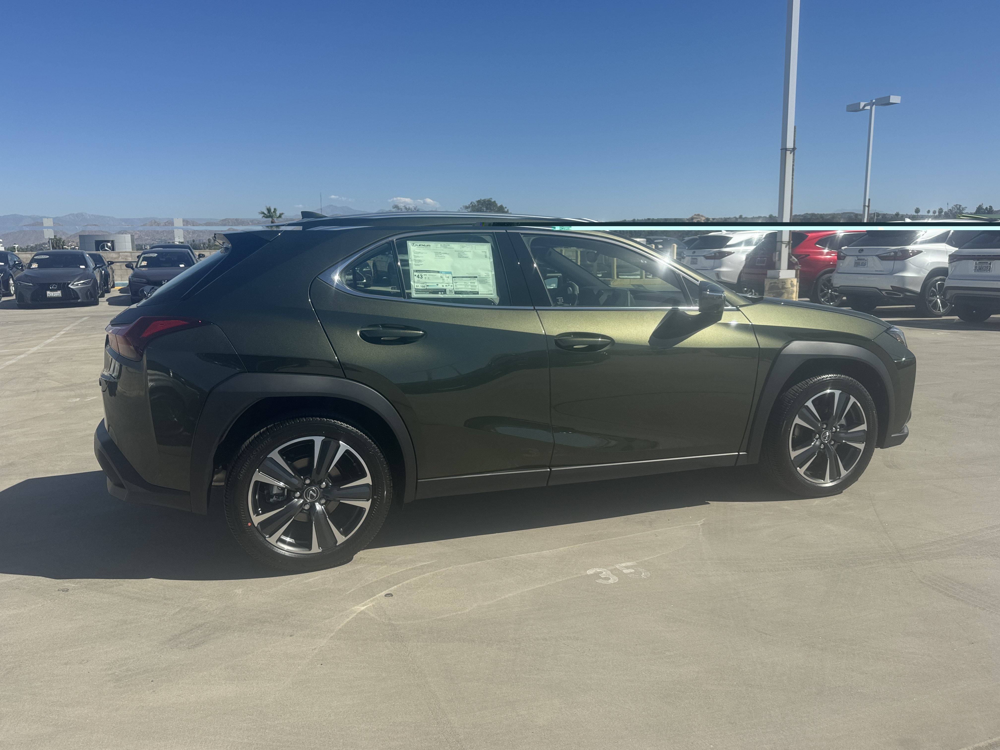 New 2026 Lexus UX 300h FWD image 11