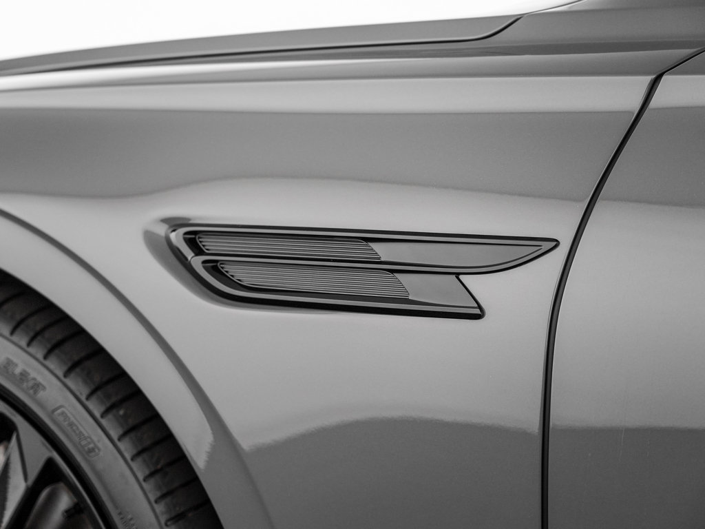 Certified 2025 Bentley Flying Spur Plug-In Hybrid AWD/4WD image 48