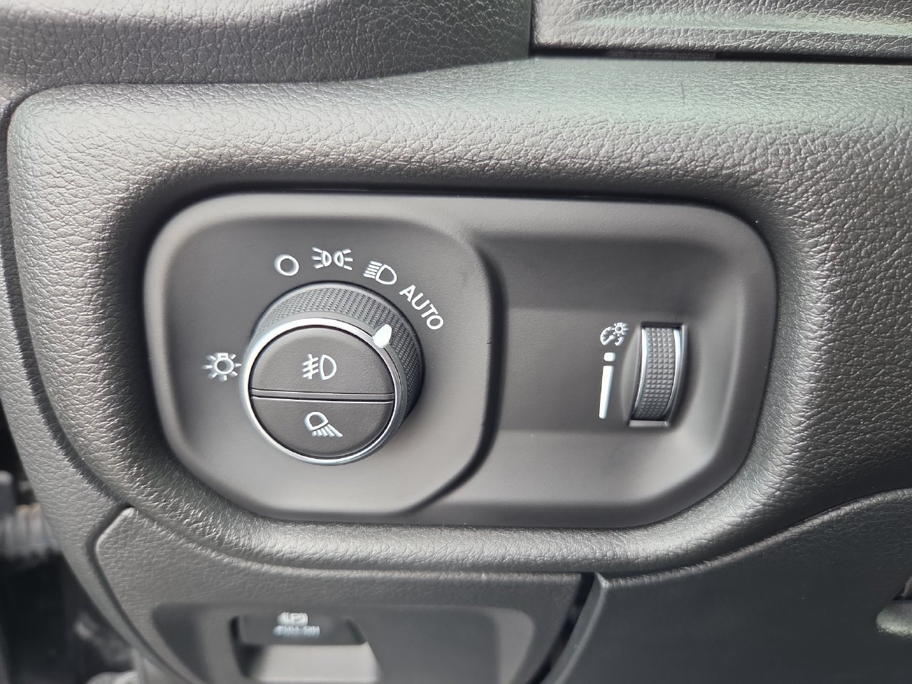 New 2026 RAM 1500 Big Horn w/ Night Edition AWD/4WD image 30