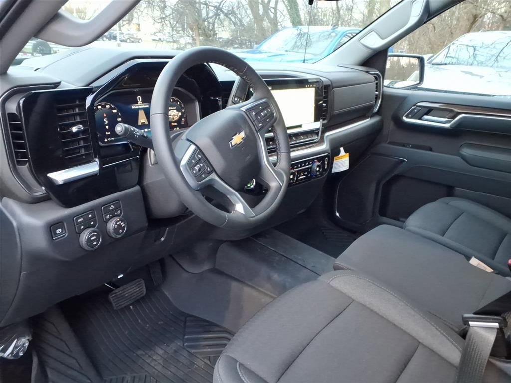New 2026 Chevrolet Silverado 1500 LT image 13