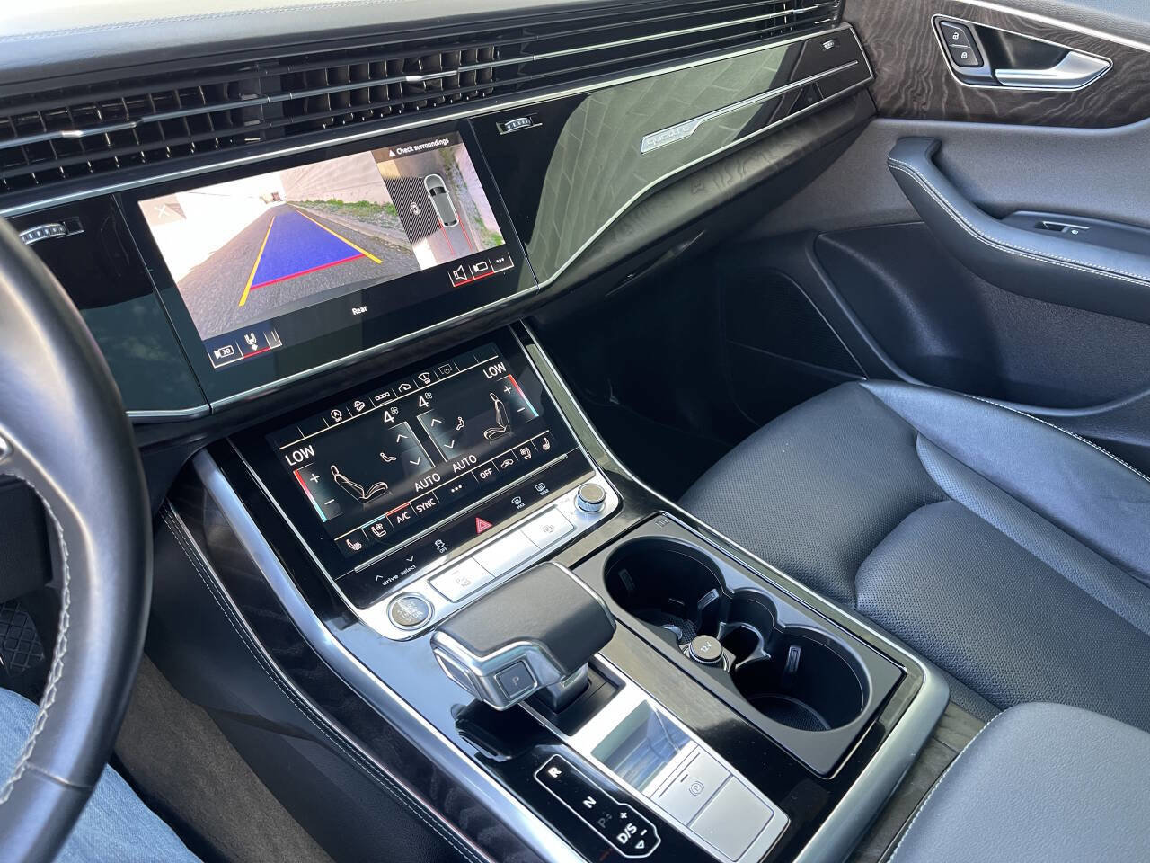 Used 2021 Audi Q8 Prestige image 23