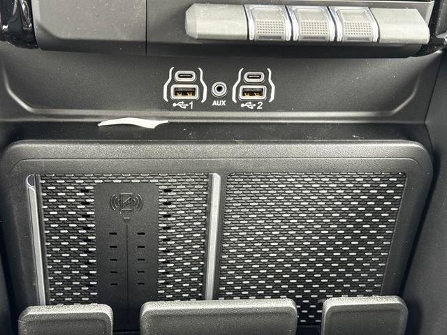 New 2026 RAM 1500 4x4 Crew Cab image 35