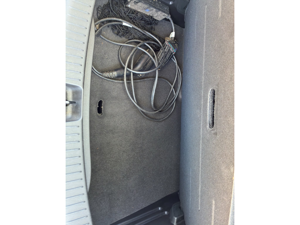 Used 2023 Chevrolet Bolt LT FWD image 44